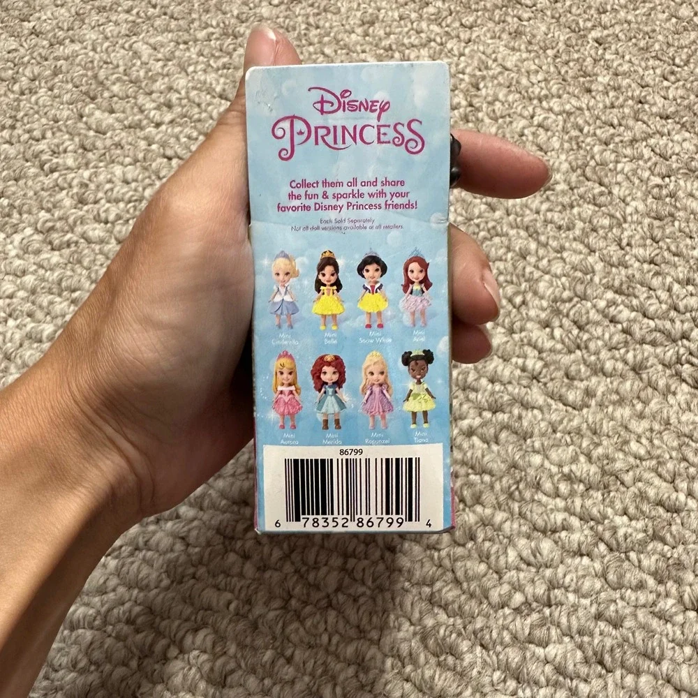 Disney Princess Mini Toddler‎ Tiana Poseable 3 Inch Doll Green Dress